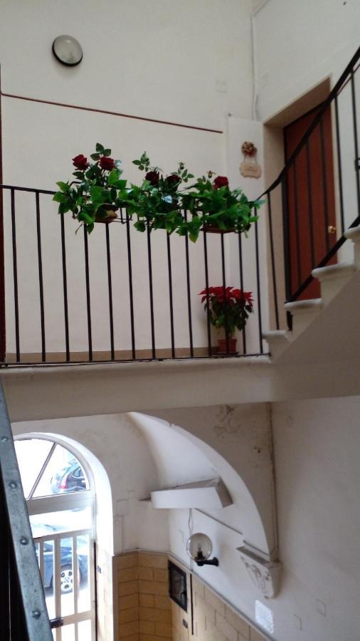 La Rosa Rossa Hotel Bari Ngoại thất bức ảnh