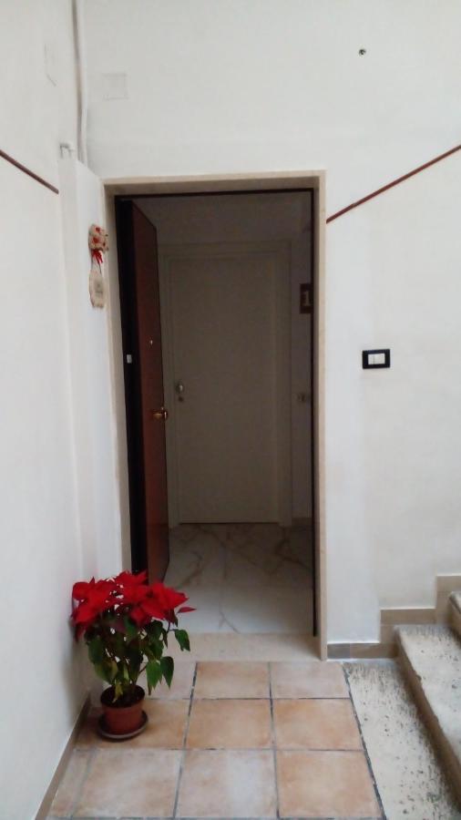 La Rosa Rossa Hotel Bari Ngoại thất bức ảnh