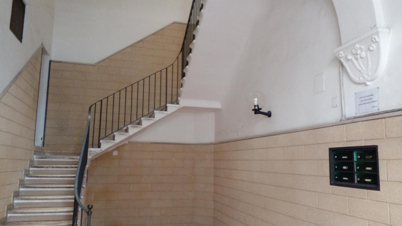 La Rosa Rossa Hotel Bari Ngoại thất bức ảnh