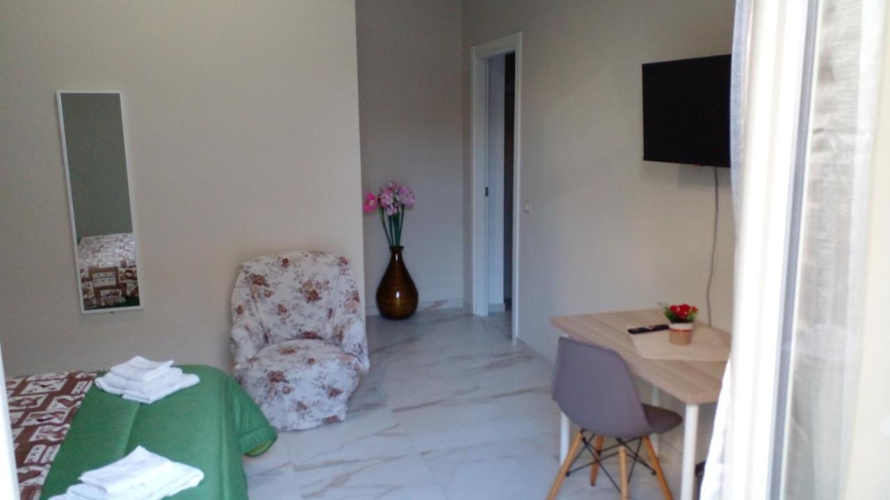 La Rosa Rossa Hotel Bari Ngoại thất bức ảnh
