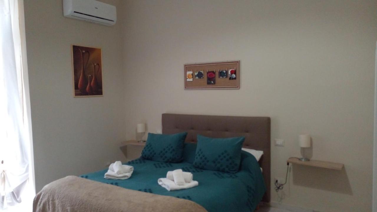La Rosa Rossa Hotel Bari Ngoại thất bức ảnh