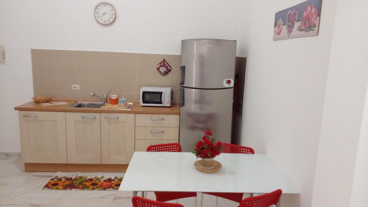 La Rosa Rossa Hotel Bari Ngoại thất bức ảnh